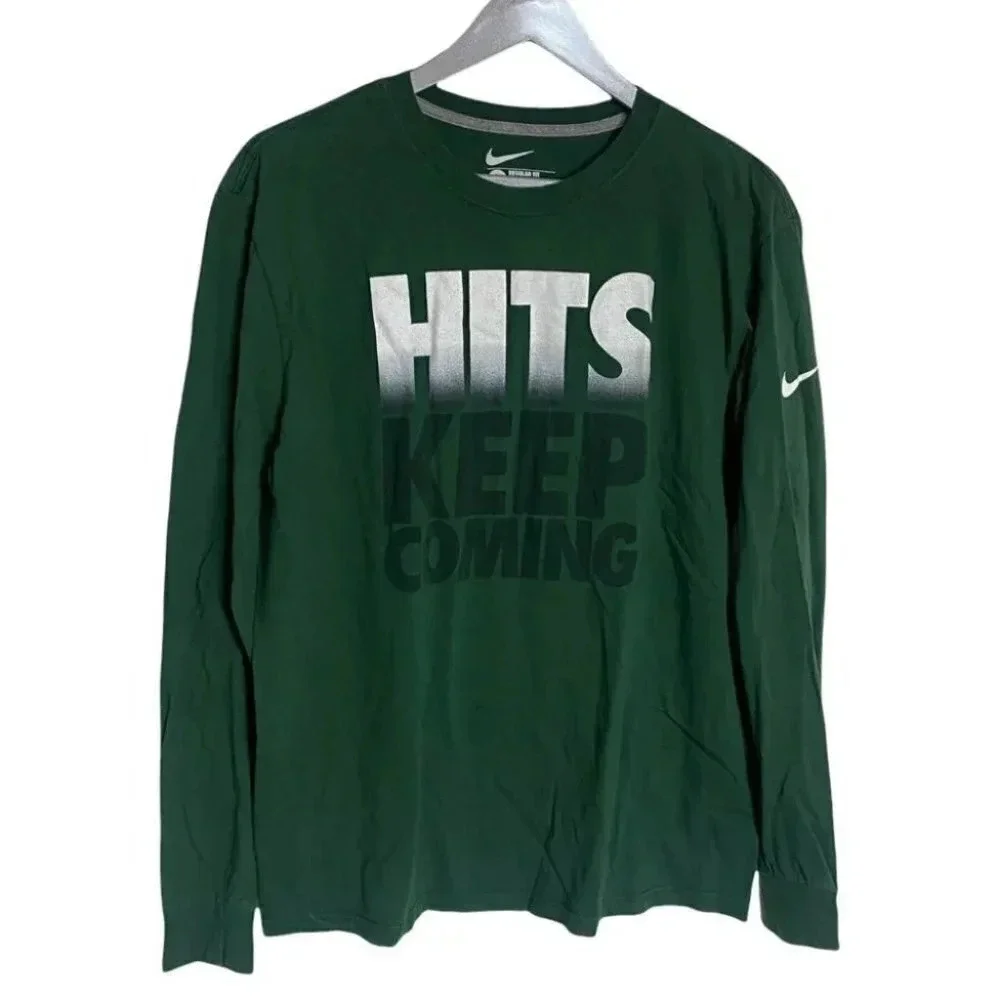 Nike L green Hits Keep Coming long sleeve top‎